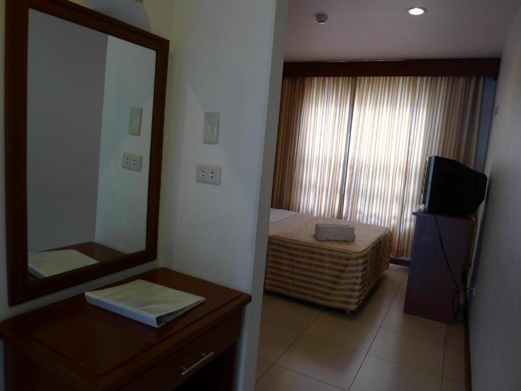 Hotel Cosmopolitan Baguio City Zewnętrze zdjęcie
